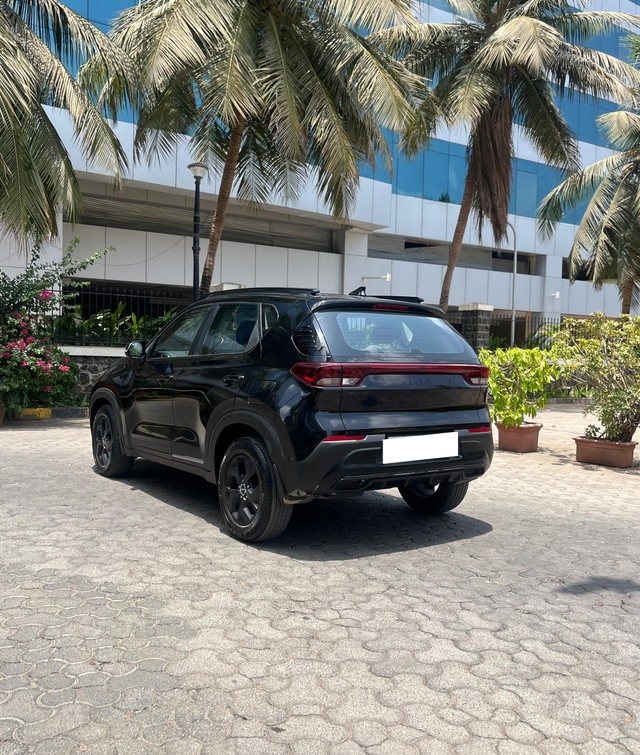 Second-hand 2023 Kia Sonet HTX Diesel AT for sale in Mumbai-12