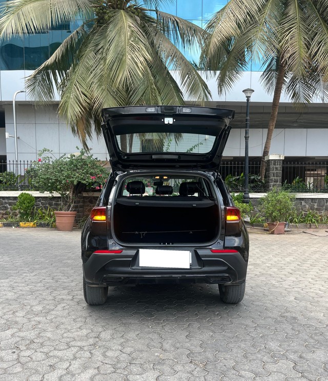 Second-hand 2023 Kia Sonet HTX Diesel AT for sale in Mumbai-38