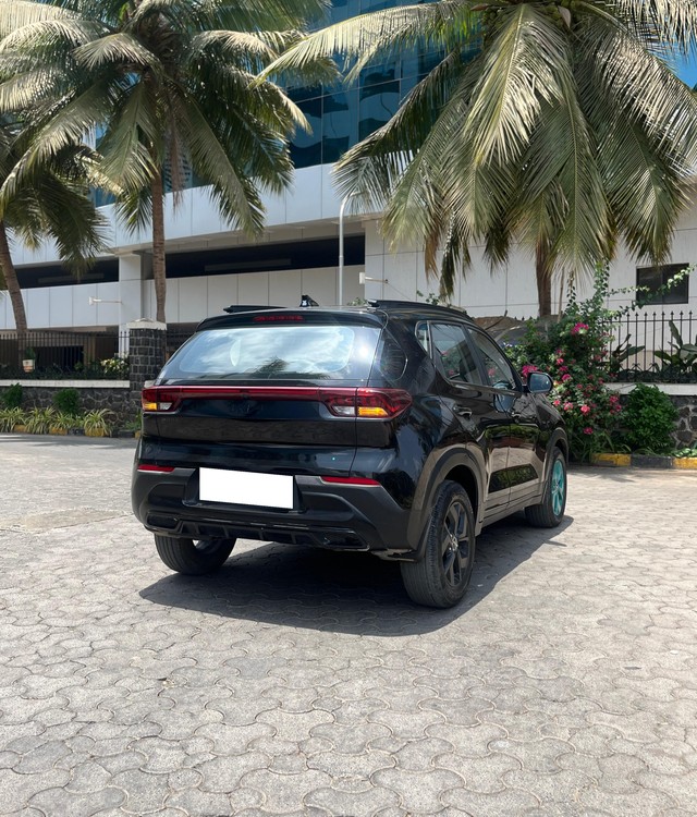 Second-hand 2023 Kia Sonet HTX Diesel AT for sale in Mumbai-34