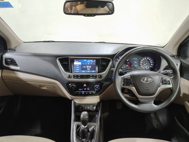 Second-hand 2019 Hyundai Verna 1.6 VTVT SX for sale in Kochi-11