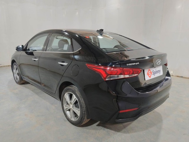 Second-hand 2019 Hyundai Verna 1.6 VTVT SX for sale in Kochi-5