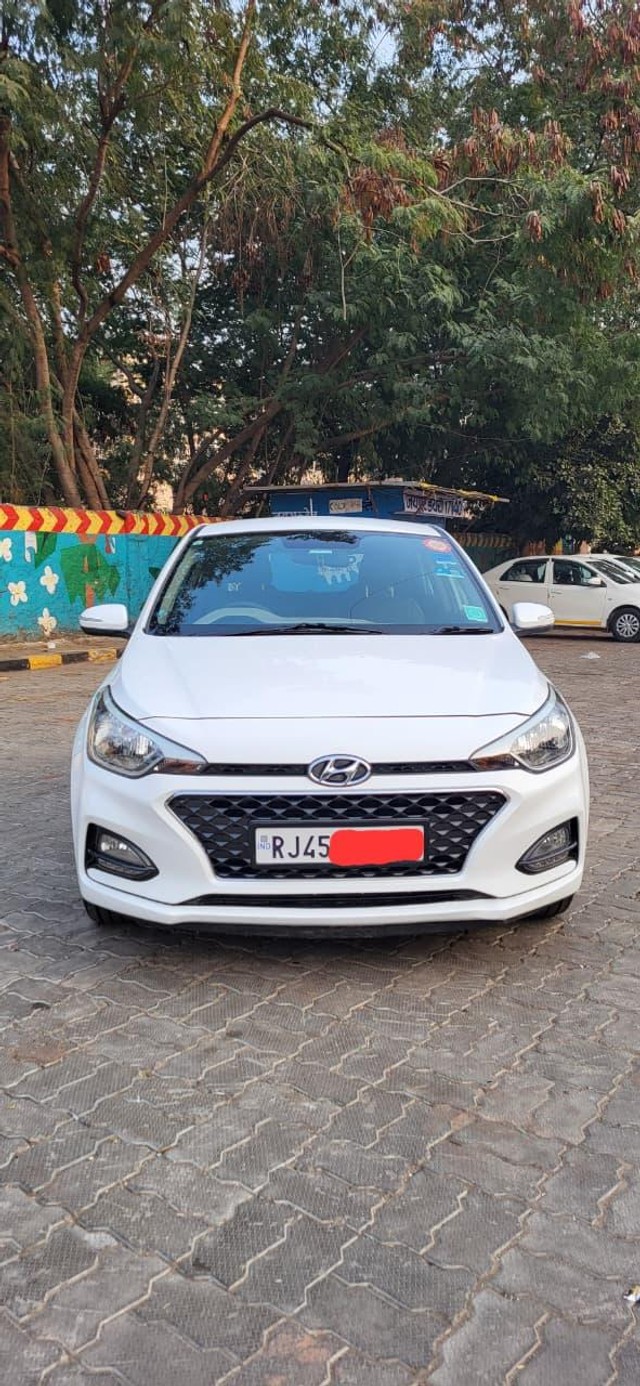 Second-hand 2019 Hyundai i20 Petrol Spotz for sale in Jaipur-5