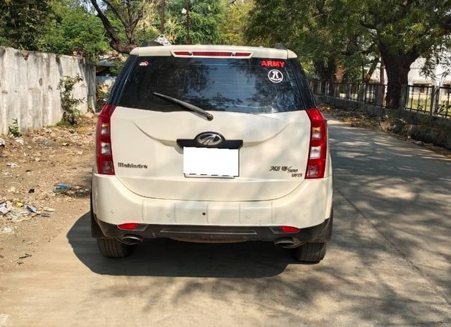 Second-hand 2013 Mahindra XUV500 W8 FWD for sale in Buldhana-2