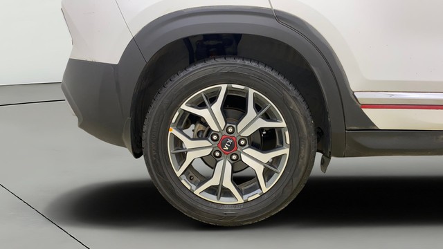 Second-hand 2020 Kia Seltos GTX Plus DCT for sale in Thane-25