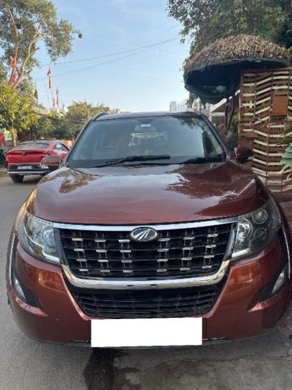 Second-hand 2019 Mahindra XUV500 W11 AT BSIV for sale in Jaipur