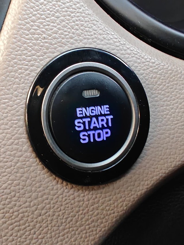 Second-hand 2014 Hyundai i20 Sportz 1.2 for sale in Mumbai-10