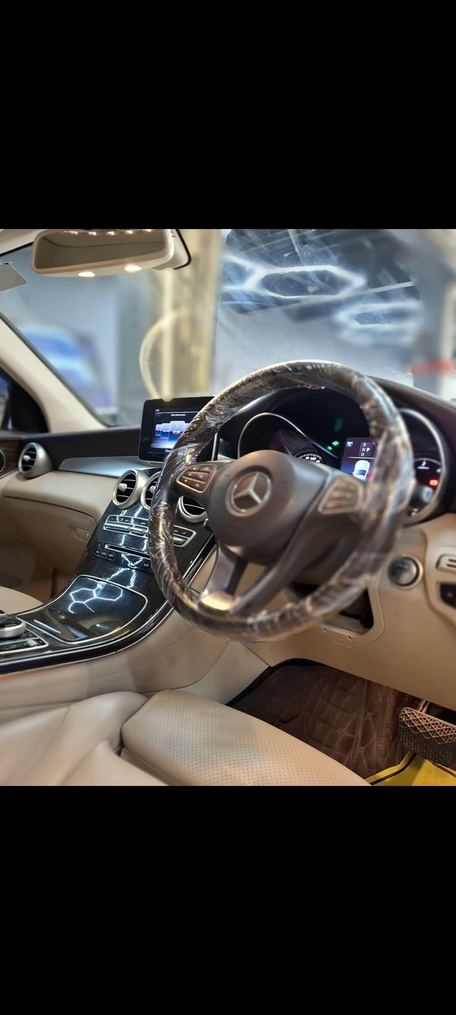 Second-hand 2019 Mercedes-Benz GLA Class 200 Sport for sale in Nashik-5