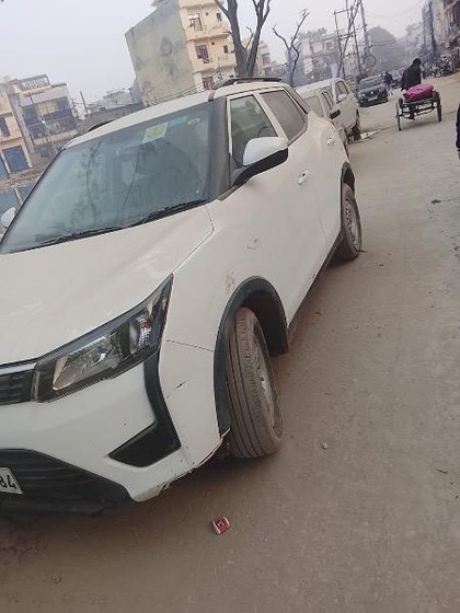 Second-hand 2023 Mahindra XUV300 W4 for sale in Ghaziabad