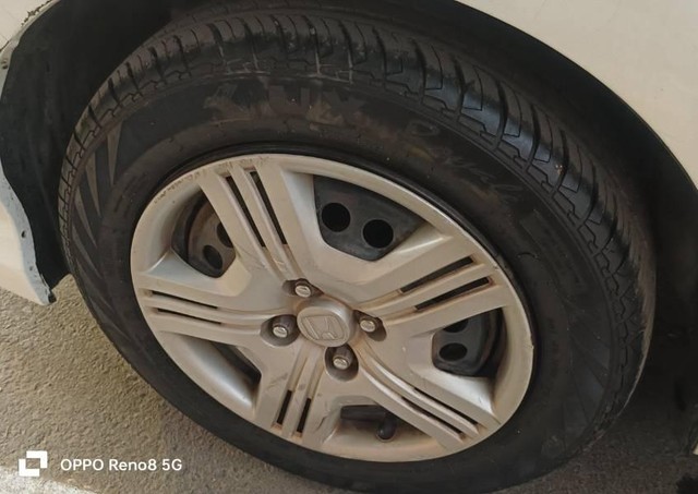 Second-hand 2010 Honda City 1.5 S MT for sale in Ahmedabad-3