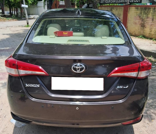 Second-hand 2018 Toyota Yaris J BSIV for sale in Lucknow-1