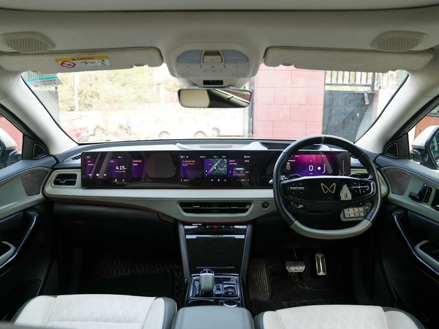 Second-hand 2025 Mahindra XEV 9e Pack Three for sale in Jaipur-7