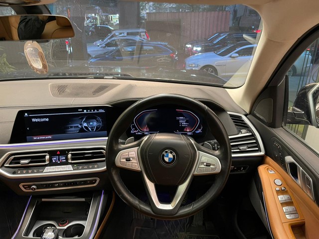 Second-hand 2021 BMW X7 xDrive30d DPE Signature for sale in Mumbai-16