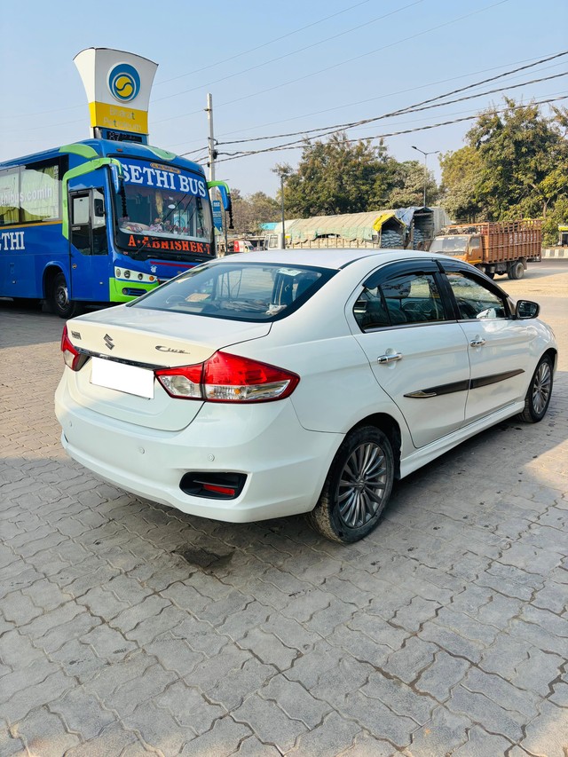 Maruti Suzuki Ciaz ZDi Plus SHVS Second-hand 2016 Maruti Suzuki Ciaz ZDi Plus SHVS for sale in Lucknow-3