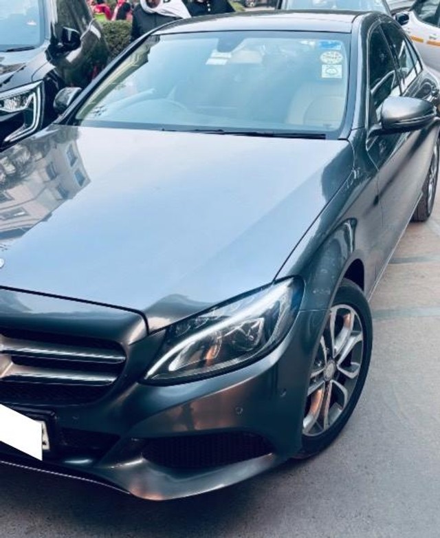 Second-hand 2017 Mercedes-Benz C-Class C 250 CDI Avantgarde for sale in New Delhi-0