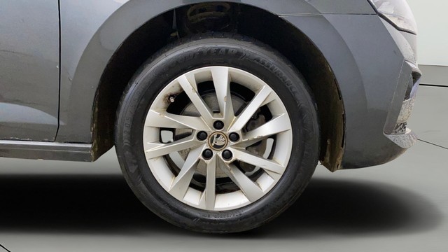Second-hand 2022 Skoda Slavia 1.0 TSI Ambition BSVI for sale in New Delhi-24