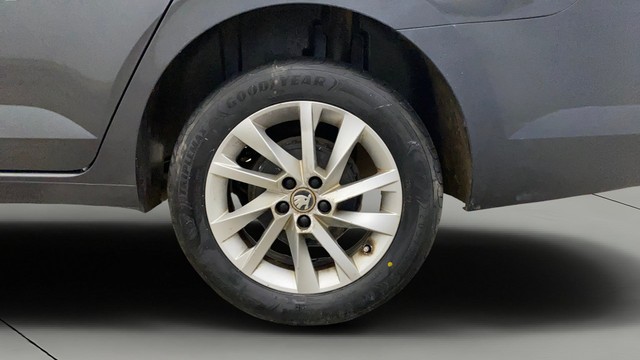 Second-hand 2022 Skoda Slavia 1.0 TSI Ambition BSVI for sale in New Delhi-27