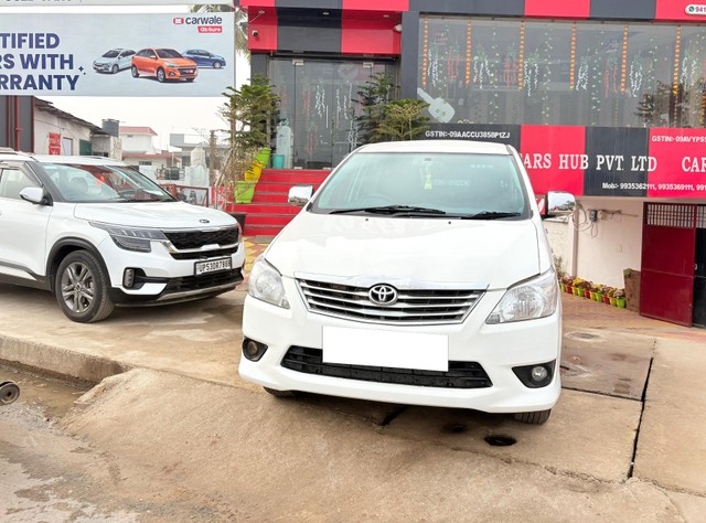 Second-hand 2015 Toyota Innova 2.5 G (Diesel) 7 Seater BS IV for sale in Gorakhpur-6