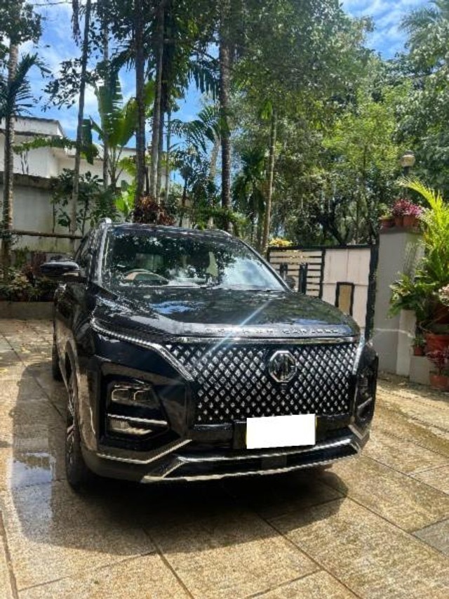 MG Hector Plus Sharp Pro Diesel 2023-2025 Second-hand 2025 MG Hector Plus Sharp Pro Diesel 2023-2025 for sale in Kozhikode-0