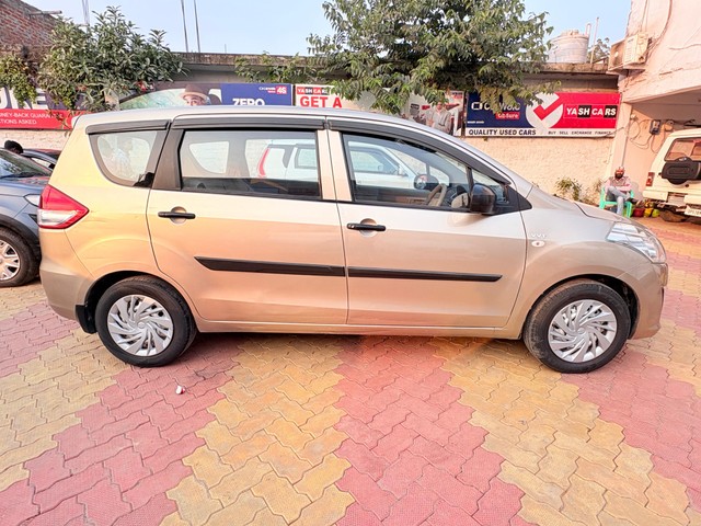 Second-hand 2013 Maruti Ertiga LXI CNG for sale in Gorakhpur-1