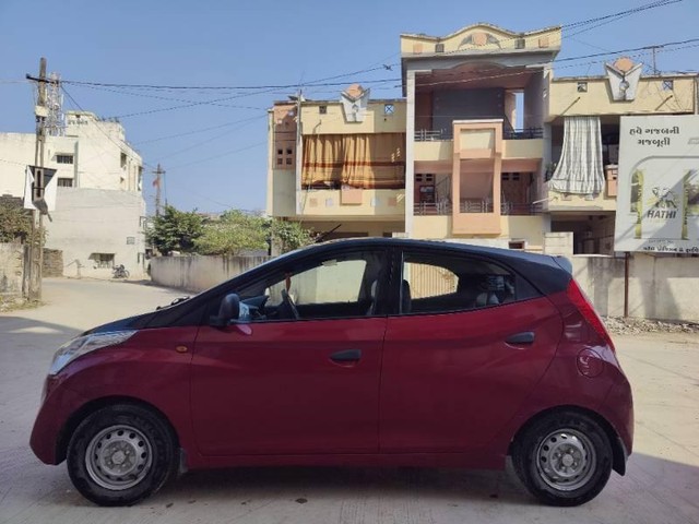 Second-hand 2015 Hyundai EON Era Plus for sale in Junagadh-3
