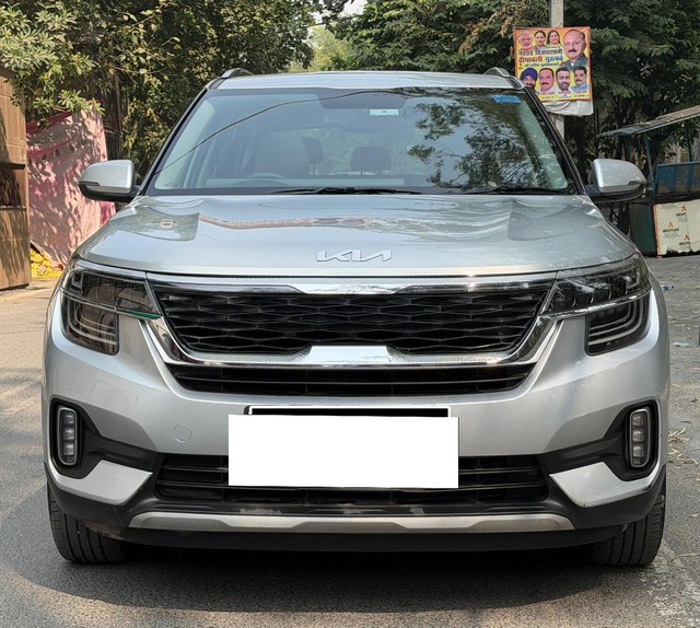 Second-hand 2023 Kia Seltos HTX IVT for sale in New Delhi-4