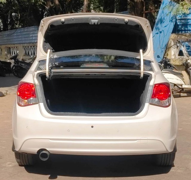 Second-hand 2012 Chevrolet Cruze LTZ AT for sale in Mira Road-8