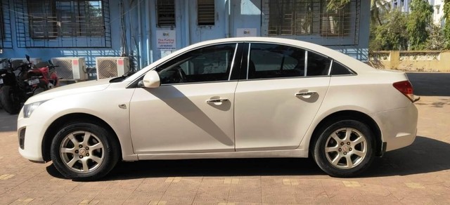 Second-hand 2012 Chevrolet Cruze LTZ AT for sale in Mira Road-3