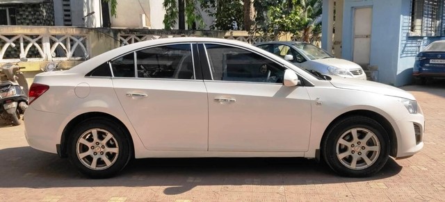 Second-hand 2012 Chevrolet Cruze LTZ AT for sale in Mira Road-1