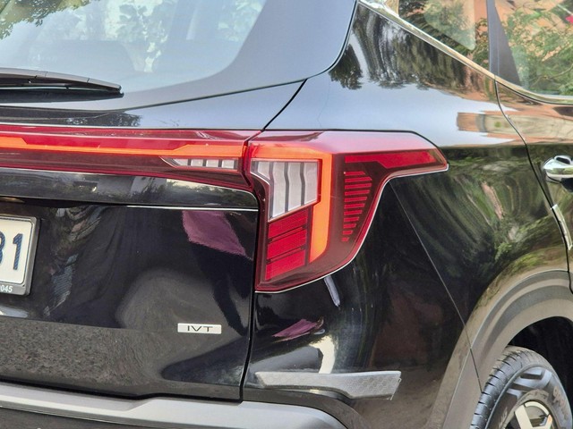 Second-hand 2023 Kia Seltos HTX IVT for sale in New Delhi-7