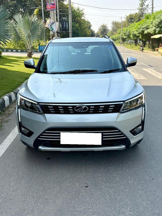 Second-hand 2019 Mahindra XUV300 W8 BSIV for sale in Yamuna Nagar-0