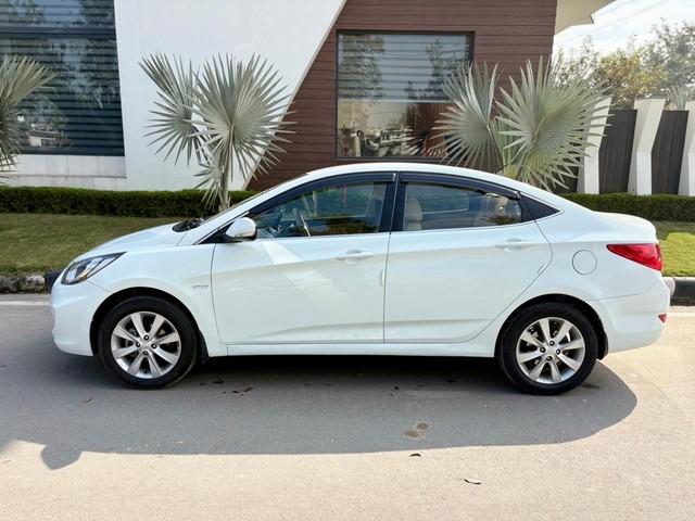 Second-hand 2013 Hyundai Verna 1.6 SX VTVT for sale in Yamuna Nagar-26