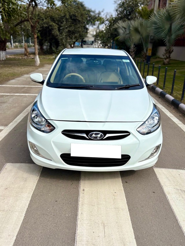 Second-hand 2013 Hyundai Verna 1.6 SX VTVT for sale in Yamuna Nagar-29