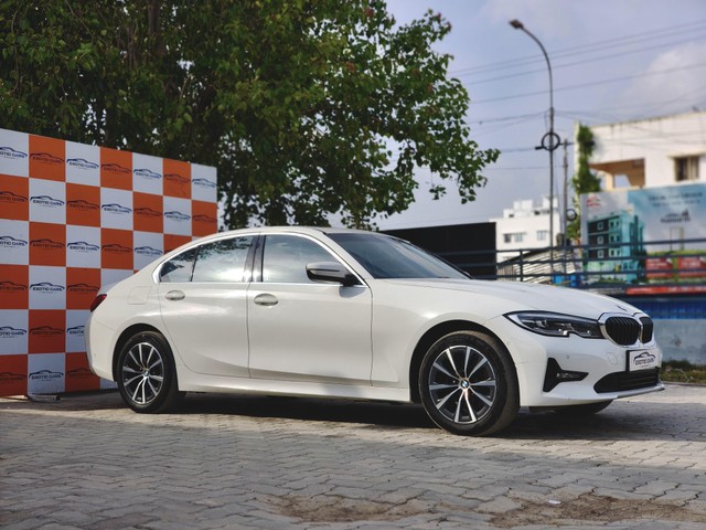 Second-hand 2021 BMW 3 Series 320d Luxury Line for sale in Chennai-4