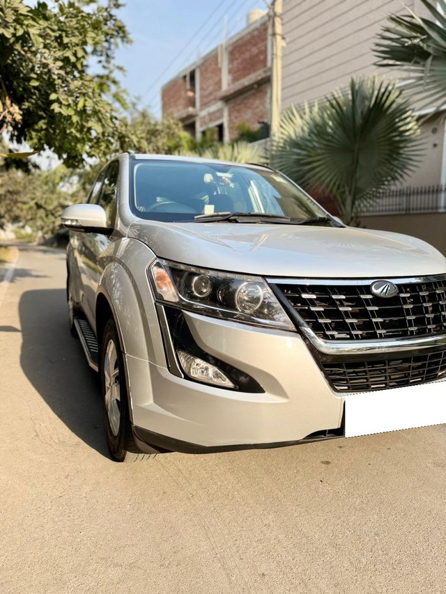 Second-hand 2019 Mahindra XUV500 W7 BSIV for sale in Yamuna Nagar-6
