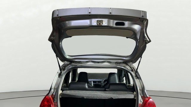 Second-hand 2018 Maruti Celerio ZXI for sale in Kolkata-20