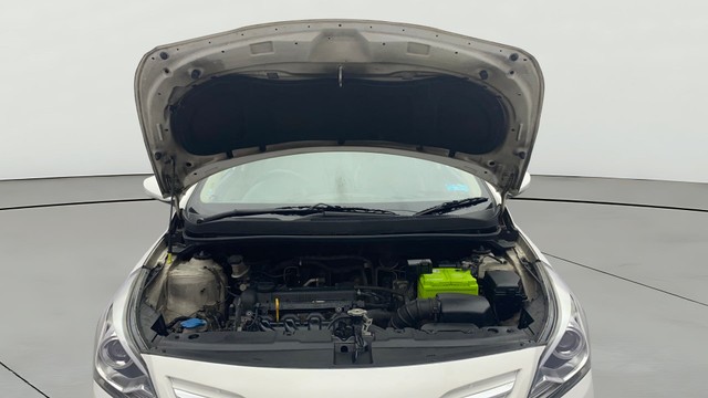 Second-hand 2016 Hyundai Verna 1.6 SX VTVT for sale in Kochi-9