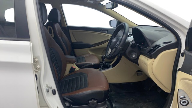 Second-hand 2016 Hyundai Verna 1.6 SX VTVT for sale in Kochi-15