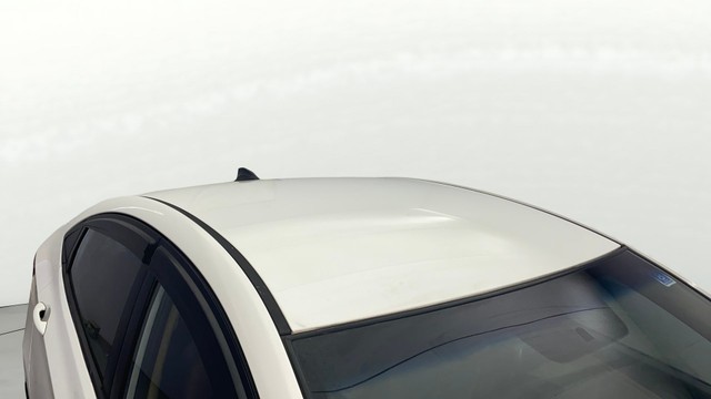 Second-hand 2016 Hyundai Verna 1.6 SX VTVT for sale in Kochi-8