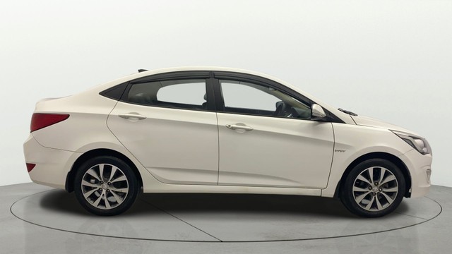 Second-hand 2016 Hyundai Verna 1.6 SX VTVT for sale in Kochi-1