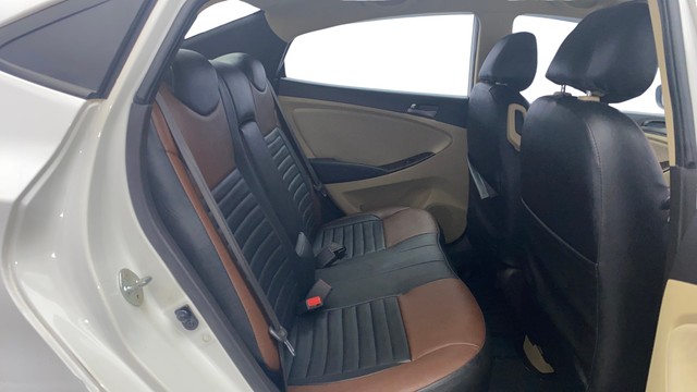 Second-hand 2016 Hyundai Verna 1.6 SX VTVT for sale in Kochi-16