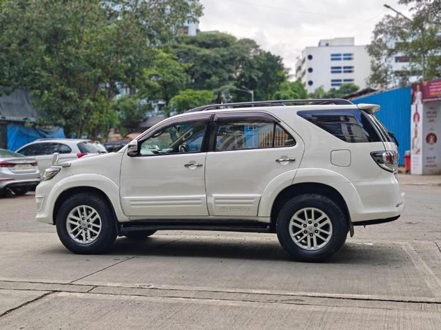 Second-hand 2012 Toyota Fortuner 4x2 4 Speed AT for sale in Mumbai-6