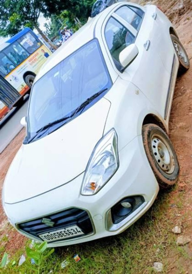Second-hand 2022 Maruti Swift Dzire LXI BSVI for sale in Cuttack-2