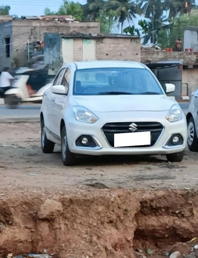 Second-hand 2022 Maruti Swift Dzire LXI BSVI for sale in Cuttack-3