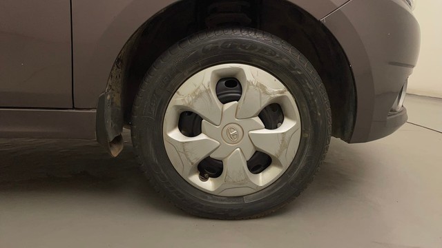 Second-hand 2016 Tata Tiago 1.2 Revotron XZ Plus Dual Tone for sale in Bangalore-17