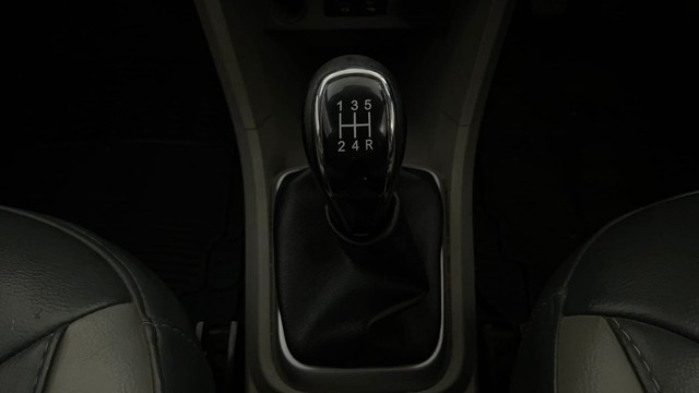 Second-hand 2016 Tata Tiago 1.2 Revotron XZ Plus Dual Tone for sale in Bangalore-12