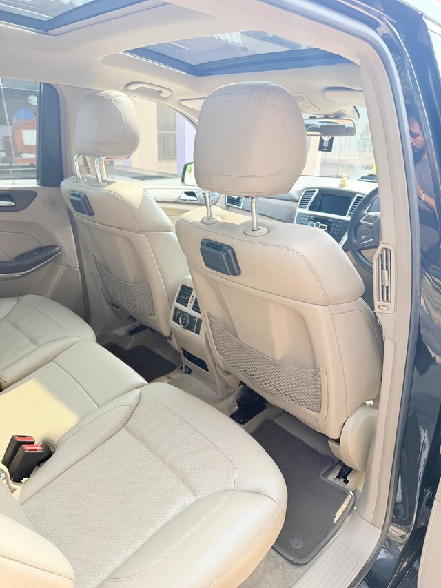 Mercedes-Benz GL-Class 350 CDI Blue Efficiency Second-hand 2014 Mercedes-Benz GL-Class 350 CDI Blue Efficiency for sale in Surat-19