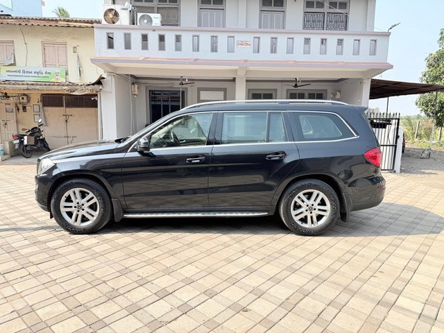Mercedes-Benz GL-Class 350 CDI Blue Efficiency Second-hand 2014 Mercedes-Benz GL-Class 350 CDI Blue Efficiency for sale in Surat-3