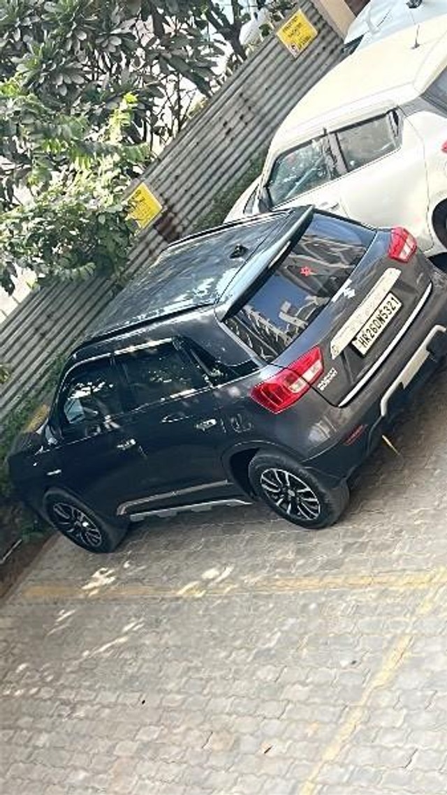 Second-hand 2018 Maruti Vitara Brezza VDi Option for sale in Bhiwadi-7