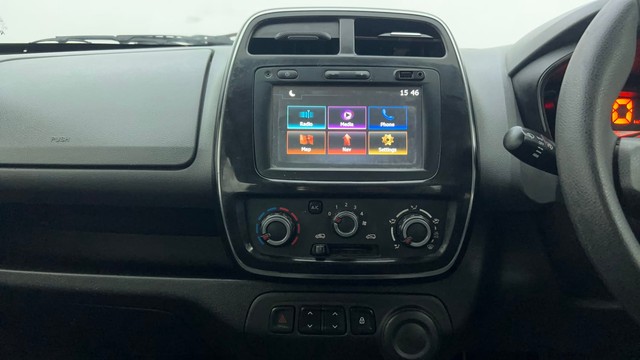 Second-hand 2017 Renault KWID RXT for sale in Ahmedabad-24