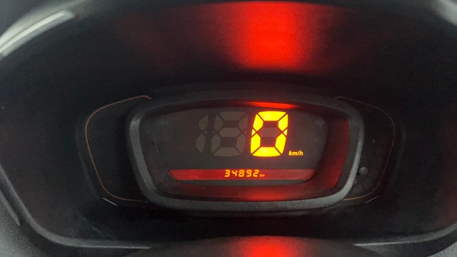 Second-hand 2017 Renault KWID RXT for sale in Ahmedabad-13